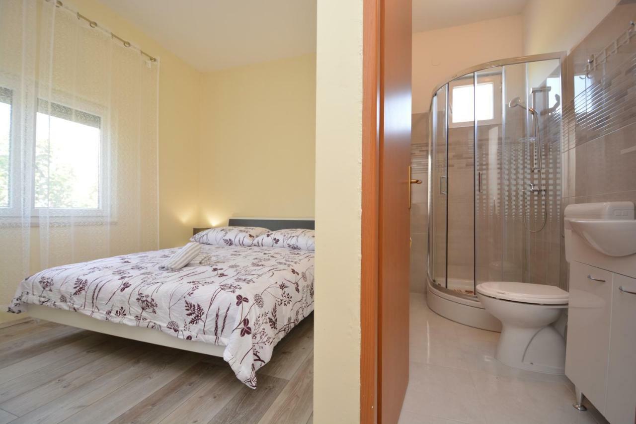 Apartman Susic Apartment Policnik Екстериор снимка