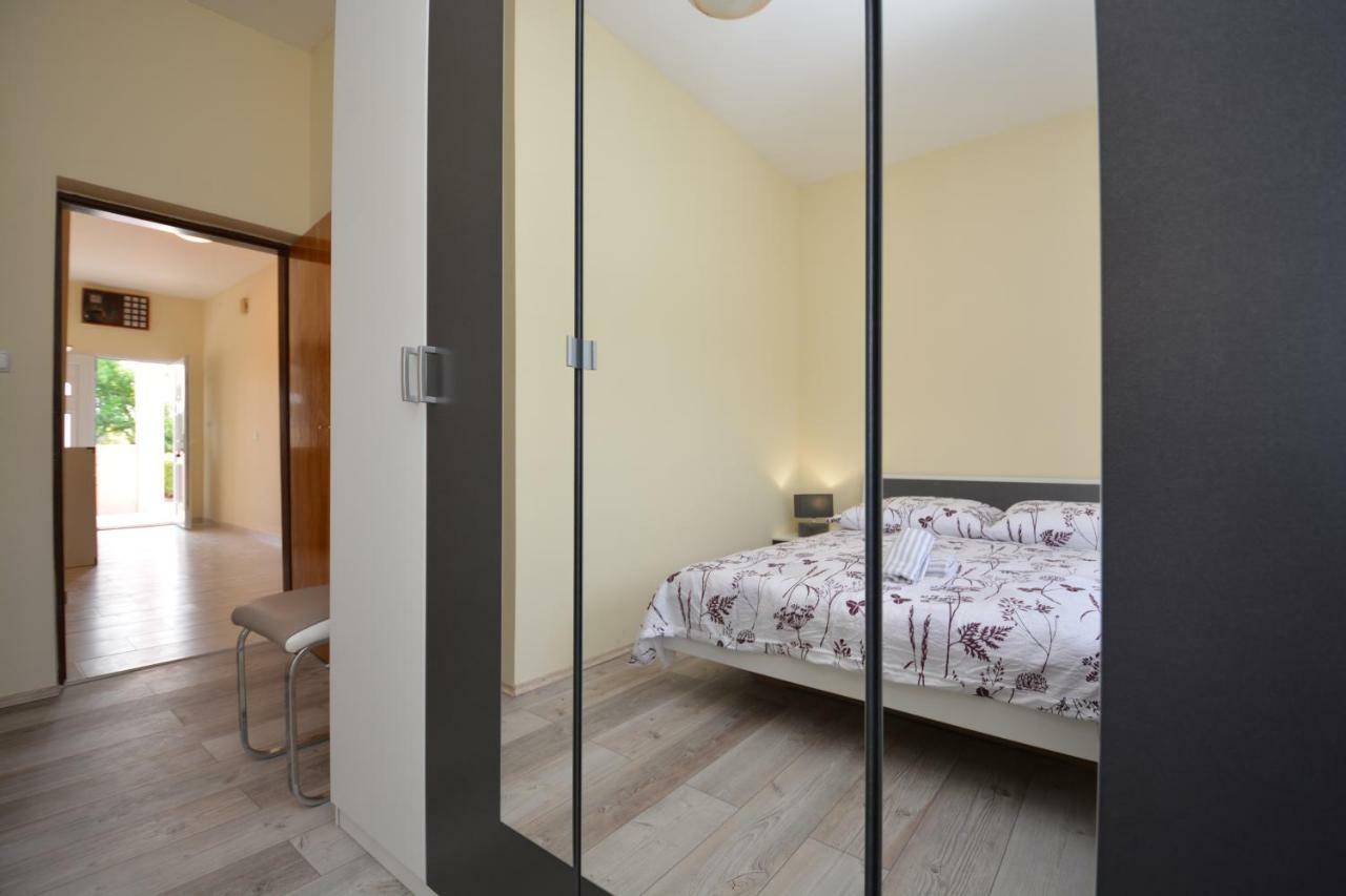 Apartman Susic Apartment Policnik Екстериор снимка