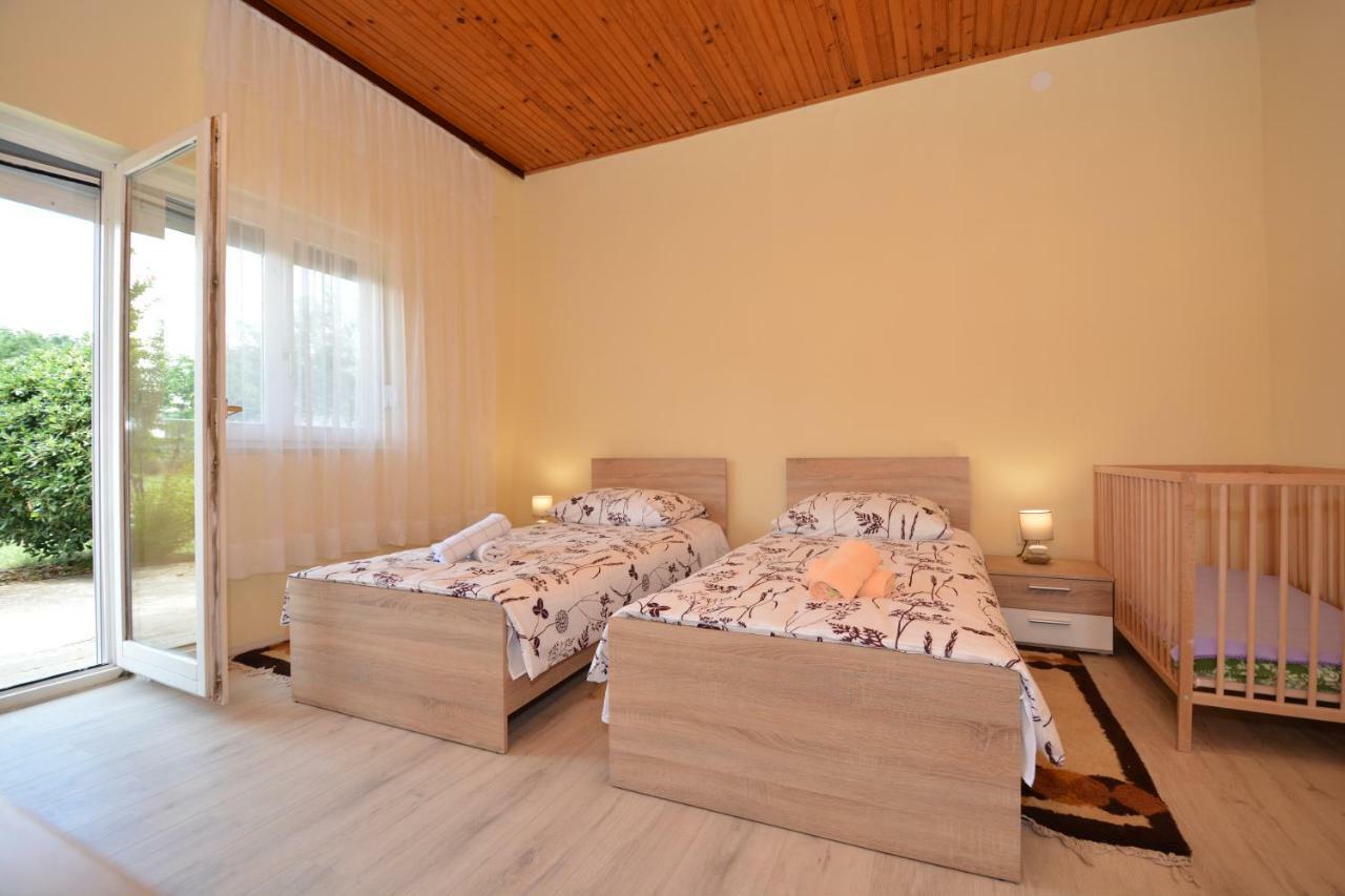 Apartman Susic Apartment Policnik Екстериор снимка